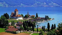 Замок Шпиц, Spitz, Швейцария, озеро Тун, достопримечательность города